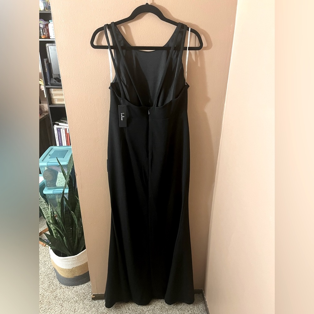 Lulu’s backless black floor length dress size XL